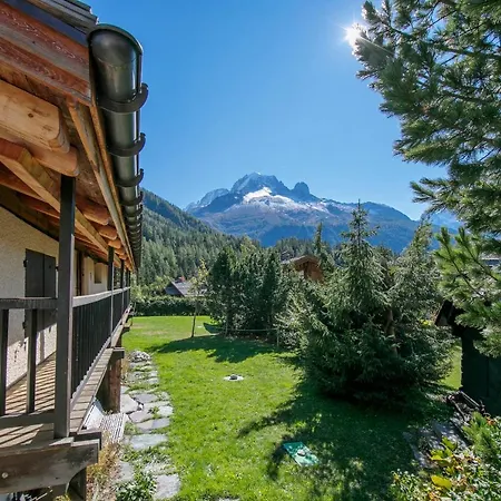 Montroc Sleeps 6 *