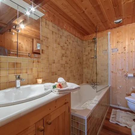Montroc Sleeps 6 Apartment