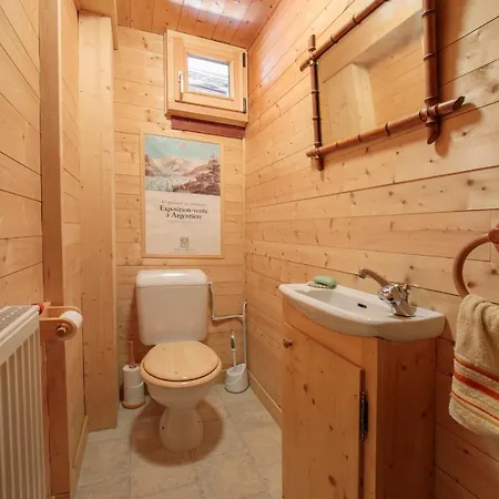 Montroc Sleeps 6 Apartment Chamonix