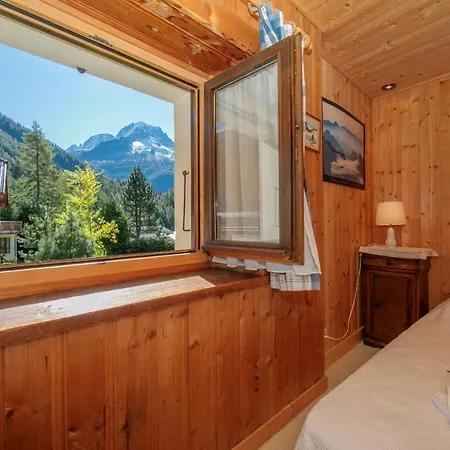 Montroc Sleeps 6 Apartment